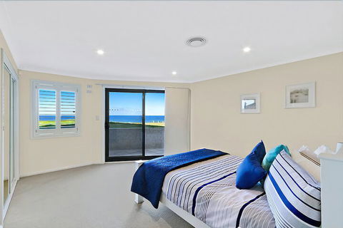 Beachfront Luxury - Gold Coast 4U 2