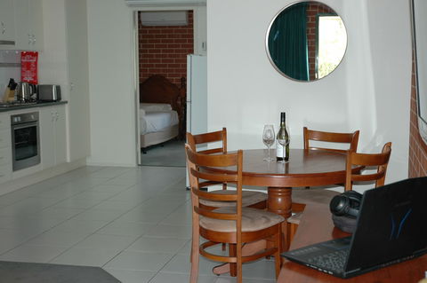 The Roseville Apartments - Gold Coast 4U 4