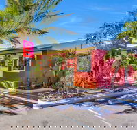 Econo Lodge Karratha - Gold Coast 4U