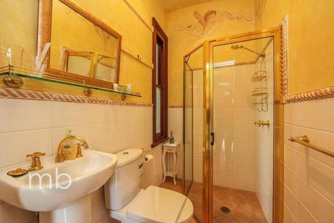Cotehele B & B - Accommodation Gold Coast 1