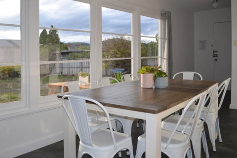 Kangaroo Bay Apartments - 1 Gold Coast 4