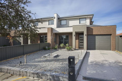 Bradford Place Melbourne - Accommodation Gold Coast 2