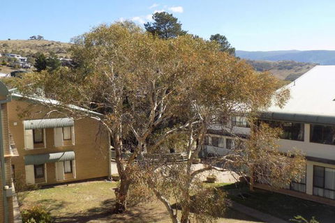 Kirwan Apartments 5 - Accommodation Gold Coast 4