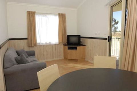 Longreach Tourist Park Caravan Park - Gold Coast 4U 4