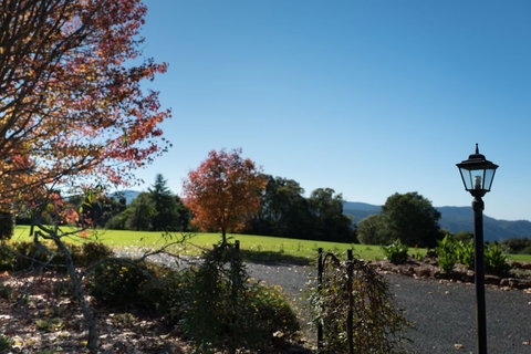 Lookout Mountain Retreat - 1 Gold Coast 0