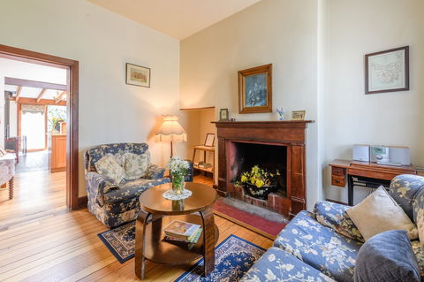 Bridge Cottage - Accommodation Gold Coast 6
