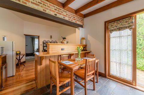 Bridge Cottage - Accommodation Gold Coast 3