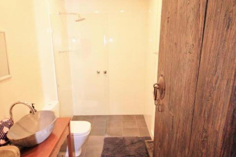 Duxton Coach House - Accommodation Gold Coast 0