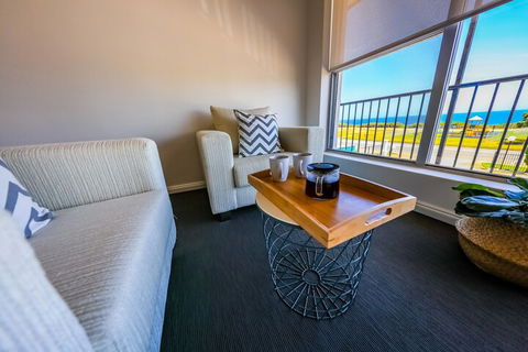 COAST Motel And Apartments - Accommodation Gold Coast 4