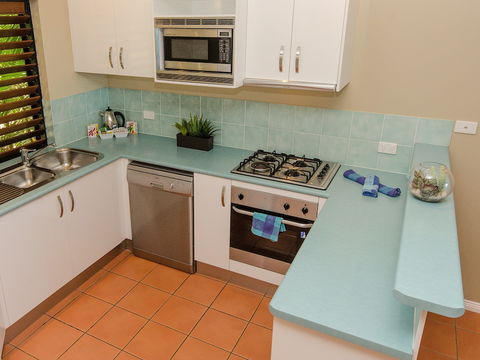 Compass Point - Gold Coast 4U 6