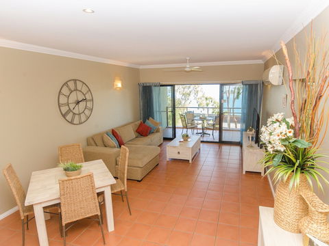 Compass Point - Gold Coast 4U 5