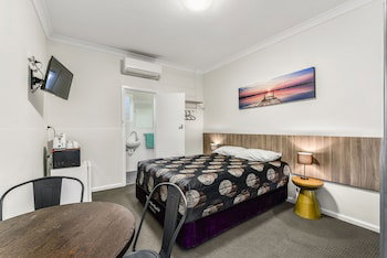 Rest Motels Naracoorte - 1 Gold Coast 3