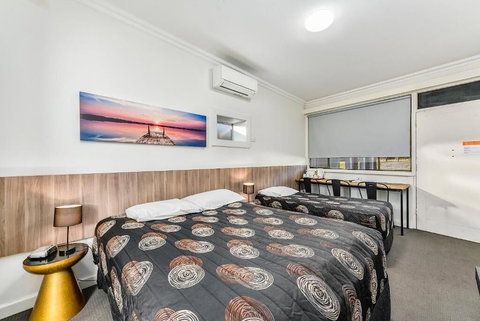 Rest Motels Naracoorte - 1 Gold Coast 1