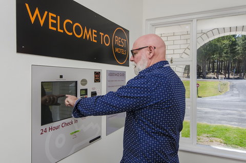 Rest Motels Naracoorte - 1 Gold Coast 5