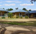 Tooleybuc River Retreat Villas - Gold Coast 4U