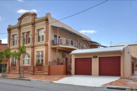 Newcastle Terraces & Apartments NBC Apartments - Accommodation Gold Coast 0