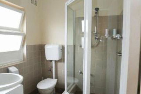 Sovereign Inn - Accommodation Gold Coast 0