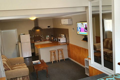 Cradle Alpine Retreat - Accommodation Gold Coast 6