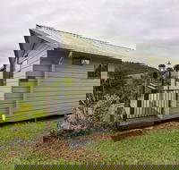 Mena Creek Flower House - Gold Coast 4U