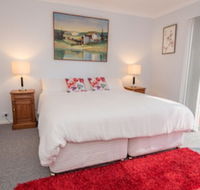 Canberra's White House - Accommodation Gold Coast