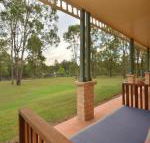 Merewether Homestead with Pool  Family friendly - Gold Coast 4U