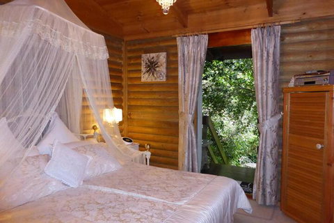 Aldgate Lodge Bed & Breakfast - Accommodation Gold Coast 3