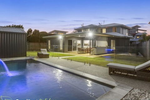 Ebony Rose Tweed Coast Holidays - Accommodation Gold Coast 0