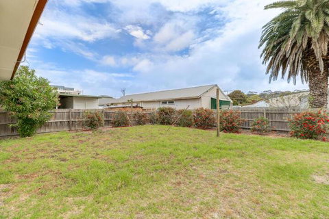 Bennetts - Accommodation Gold Coast 2