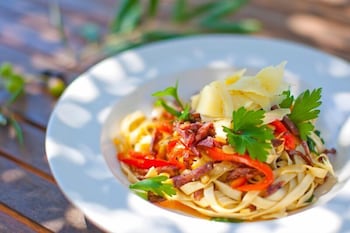 Olio Bello Lakeside Glamping - Accommodation Gold Coast 4