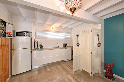 ZEN Beach Retreat - Accommodation Gold Coast 2