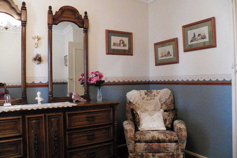 The Spanish Lodge And B&B - Gold Coast 4U 4