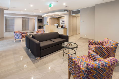 City Edge Dandenong Apartment Hotel - 1 Gold Coast 3