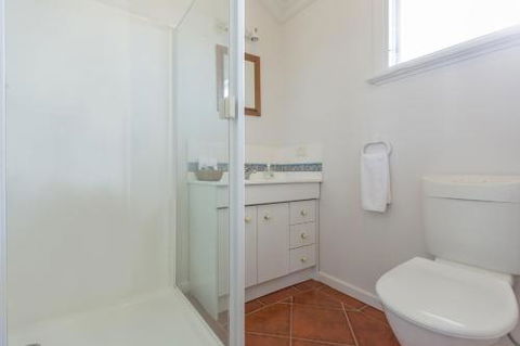 Cottages For Couples - Accommodation Gold Coast 3