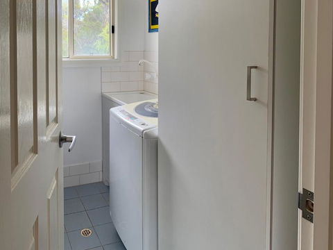 Island View 2 - Accommodation Gold Coast 2