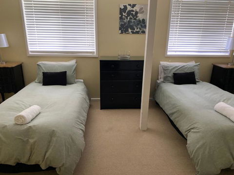 Molly Morgan Vineyard - Accommodation Gold Coast 3