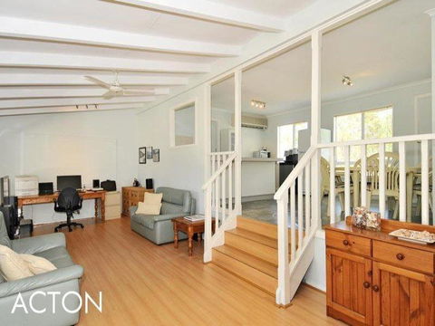 Amazing River House - Accommodation Gold Coast 4