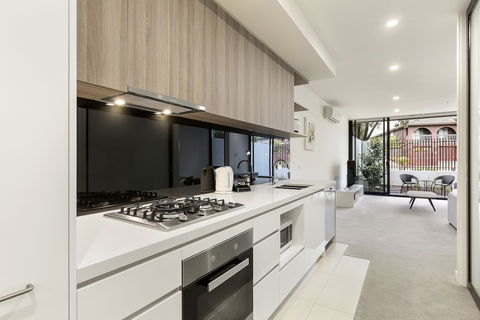 Ellia Apartment Doncaster - Accommodation Gold Coast 5