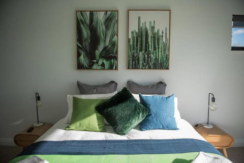 Dragonfly Cottages - Accommodation Gold Coast 3