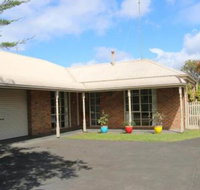 Stylish 2 Bedroom Unit - Accommodation Gold Coast