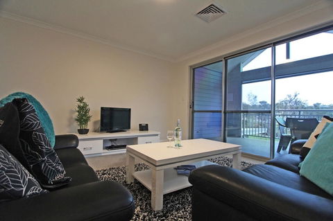 Mayfair - Accommodation Gold Coast 1