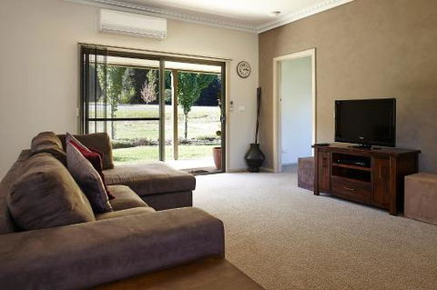 La Casa - Accommodation Gold Coast 3