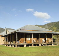 East Kunderang Homestead - Gold Coast 4U