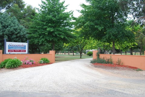 Greenvale Holiday Units - Gold Coast 4U 4