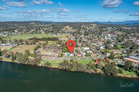 Moruya Holiday House - Gold Coast 4U 3