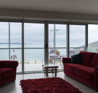 Caseys Beach Retreat - Gold Coast 4U