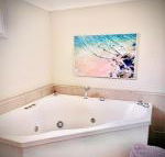 Churchills B  B - Gold Coast 4U