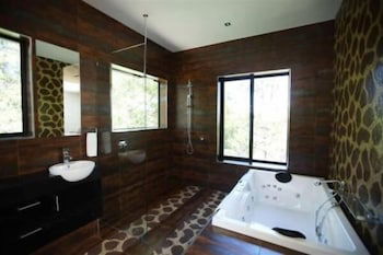 Nahmahlu - Accommodation Gold Coast 5