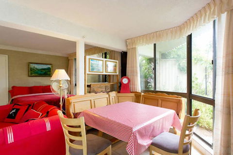 Beach Haven Studio - Gold Coast 4U 2