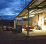 Dug Out B  B Apartments - Accommodation Gold Coast