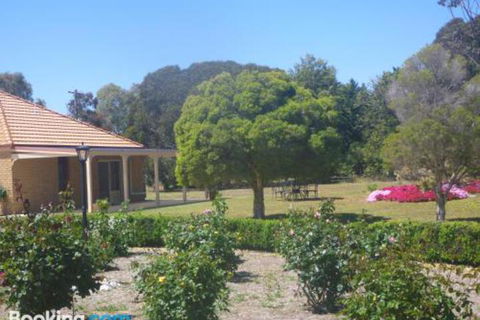 Fairways Bed & Breakfast At Jerilderie - Accommodation Gold Coast 3